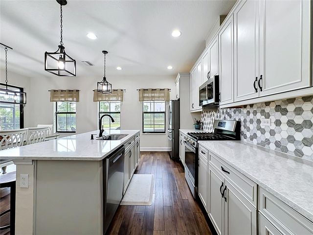12611 SHETLAND WALK DRIVE, Lithia, FL 33547