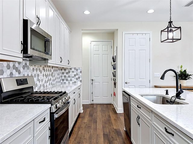 12611 SHETLAND WALK DRIVE, Lithia, FL 33547