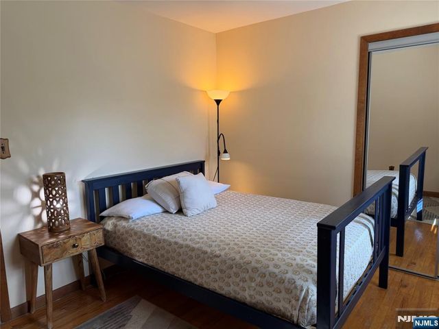 73 Hillside Avenue, Roxbury Township, NJ 07876