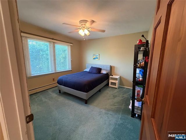 73 Hillside Avenue, Roxbury Township, NJ 07876