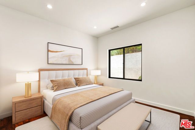 8836 Wonderland Avenue, Los Angeles, CA 90046