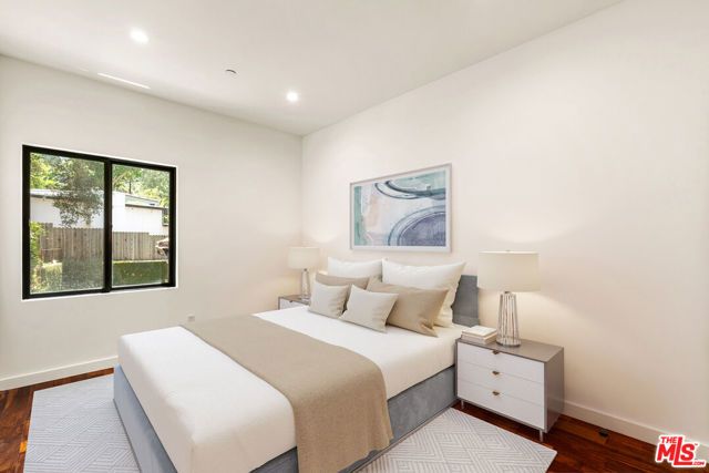 8836 Wonderland Avenue, Los Angeles, CA 90046