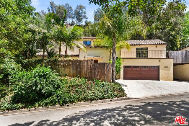 8836 Wonderland Avenue, Los Angeles, CA 90046
