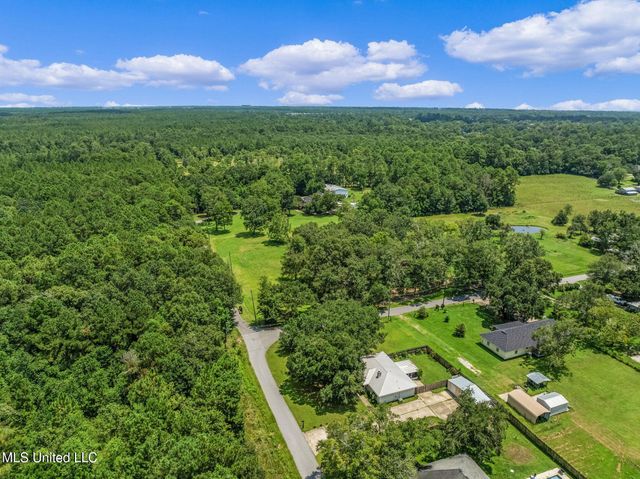 20243 Cliff Allen Lane, Long Beach, MS 39560