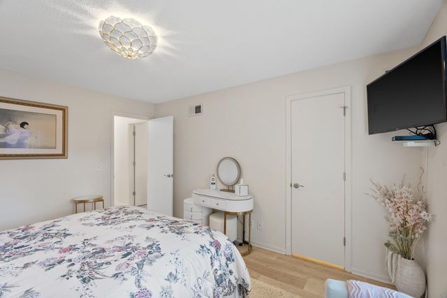 810 S FAIRVIEW RD A, Columbia, MO 65203