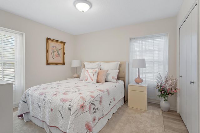 810 S FAIRVIEW RD A, Columbia, MO 65203