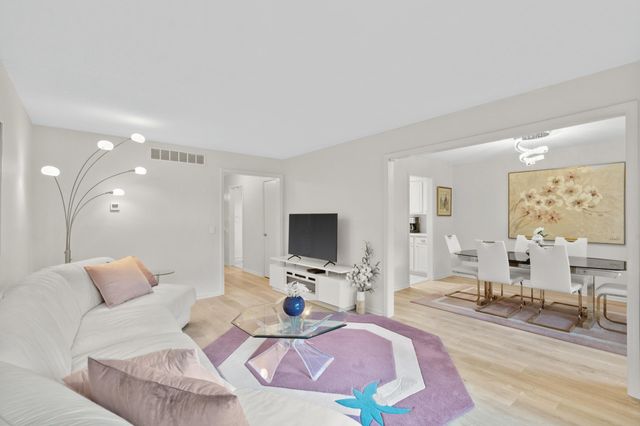 810 S FAIRVIEW RD A, Columbia, MO 65203