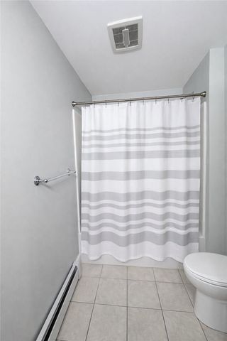 215 State Street B, Bristol, RI 02809