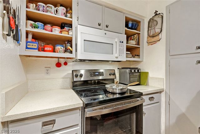 8101 West Flamingo Road 1074, Las Vegas, NV 89147