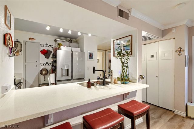 8101 West Flamingo Road 1074, Las Vegas, NV 89147