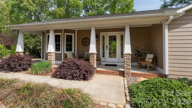 2322 Bearskin Lane, Monroe, NC 28110