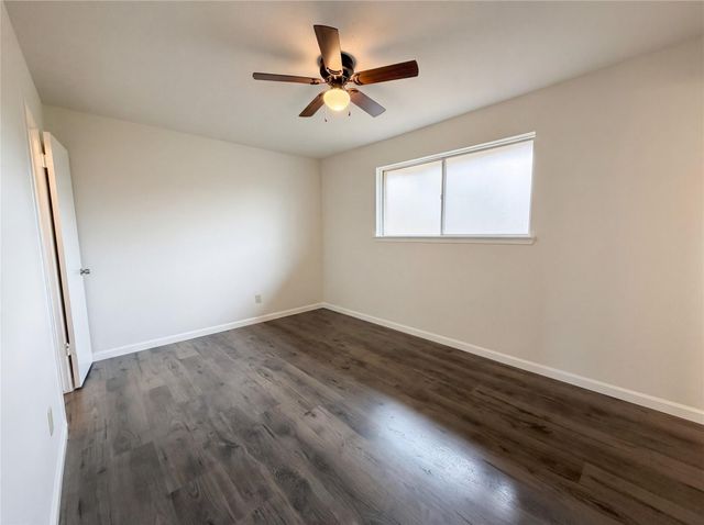 4207 Fallen Oaks Drive, Houston, TX 77091