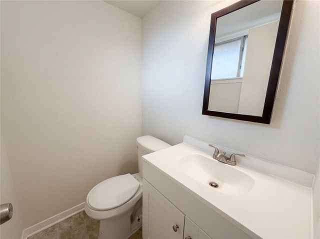 4207 Fallen Oaks Drive, Houston, TX 77091