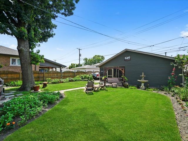 5622 S Oak Park Avenue, Chicago, IL 60638