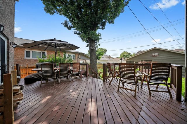 5622 S Oak Park Avenue, Chicago, IL 60638