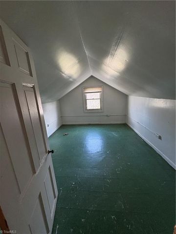 2619 Phillips Avenue, Greensboro, NC 27405