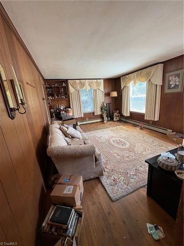 2619 Phillips Avenue, Greensboro, NC 27405