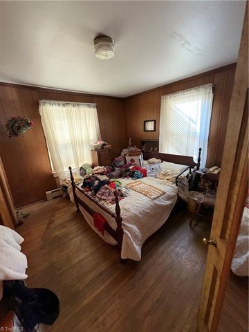 2619 Phillips Avenue, Greensboro, NC 27405