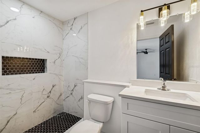 8737 BAY POINTE DRIVE, Tampa, FL 33615