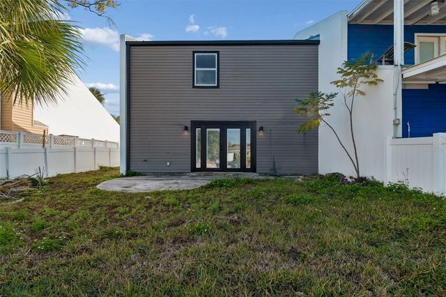 8737 BAY POINTE DRIVE, Tampa, FL 33615