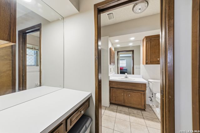 323 Madrid, Universal City, TX 78148