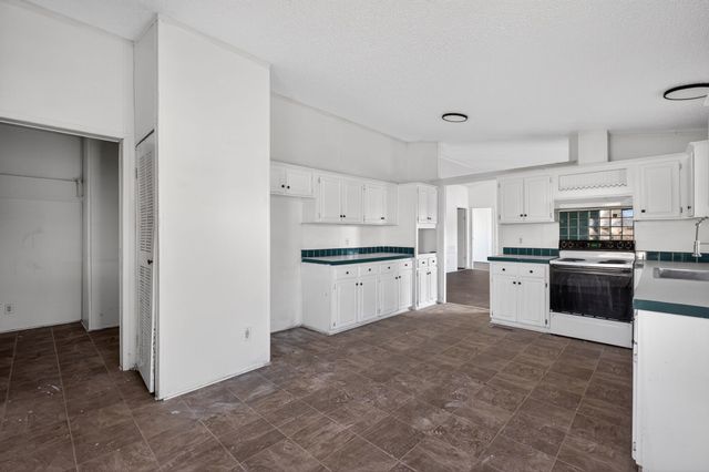 1550 Wild Horse Lane, Stephenville, TX 76401