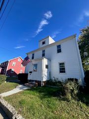 464 S Main St, Attleboro, MA 02703