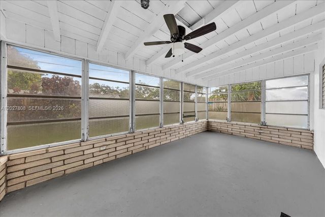 6531 Sherman St, Hollywood, FL 33024