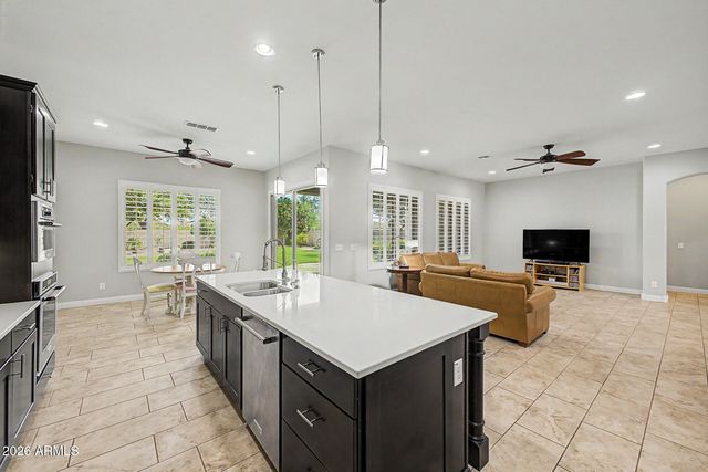 3332 E AZALEA Drive, Gilbert, AZ 85298