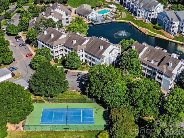 18726 Nautical Drive 103, Cornelius, NC 28031