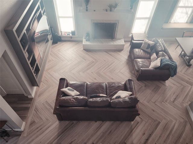 203 Hillside Drive, Kennedale, TX 76060