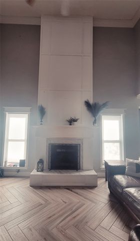 203 Hillside Drive, Kennedale, TX 76060