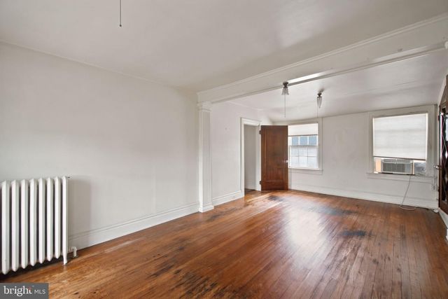 112 E MAIN ST, Westminster, MD 21157
