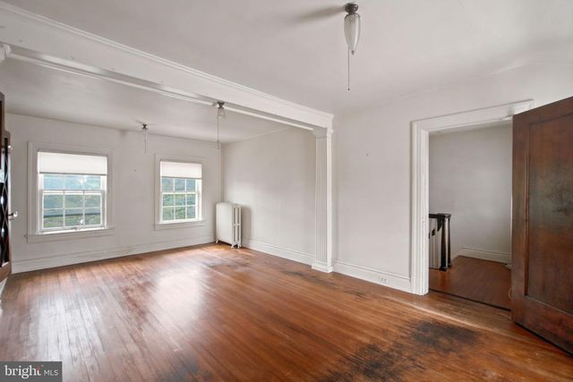 112 E MAIN ST, Westminster, MD 21157