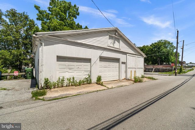 112 E MAIN ST, Westminster, MD 21157