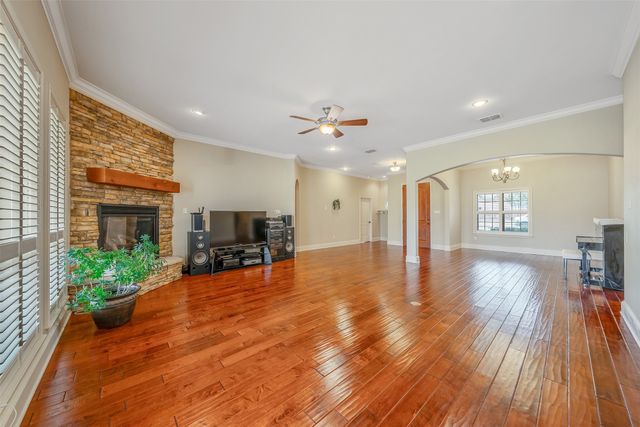 6526 Ashmore, Tyler, TX 75703