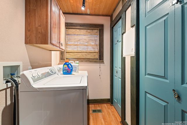 1420 lakeshore, Canyon Lake, TX 78133