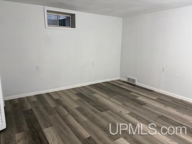 505 W Southland Avenue, Ironwood, MI 49938