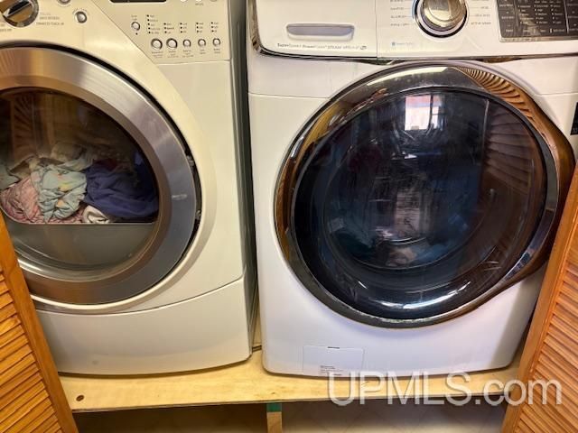 505 W Southland Avenue, Ironwood, MI 49938