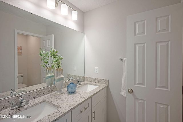 6009 SHINDLER Drive, Jacksonville, FL 32222