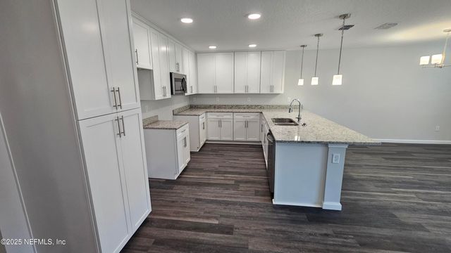 6009 SHINDLER Drive, Jacksonville, FL 32222