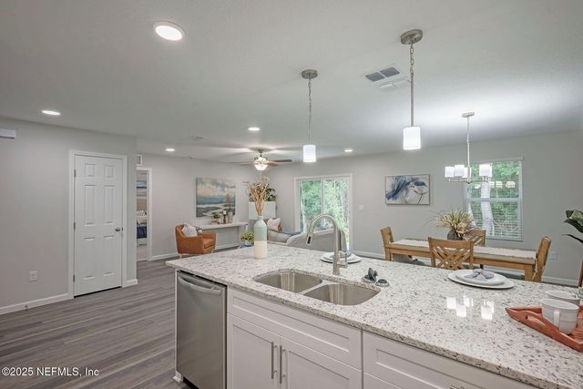 6009 SHINDLER Drive, Jacksonville, FL 32222