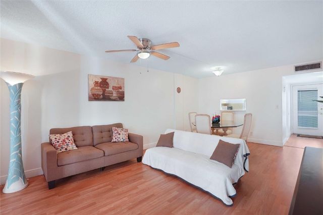 2650 NW 49th Avenue 320, Lauderdale Lakes, FL 33313