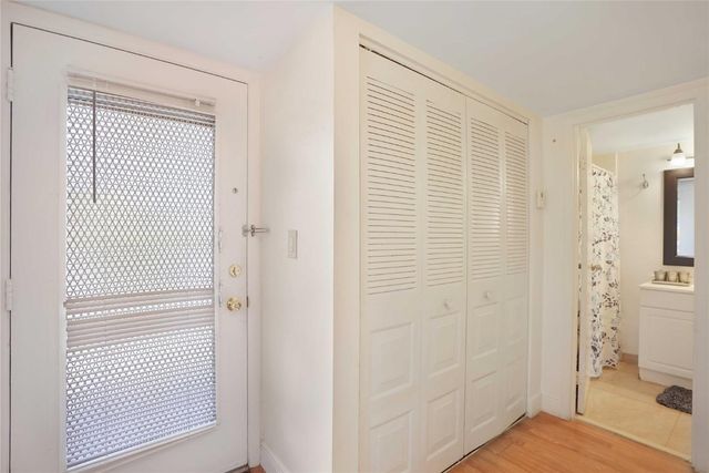 2650 NW 49th Avenue 320, Lauderdale Lakes, FL 33313