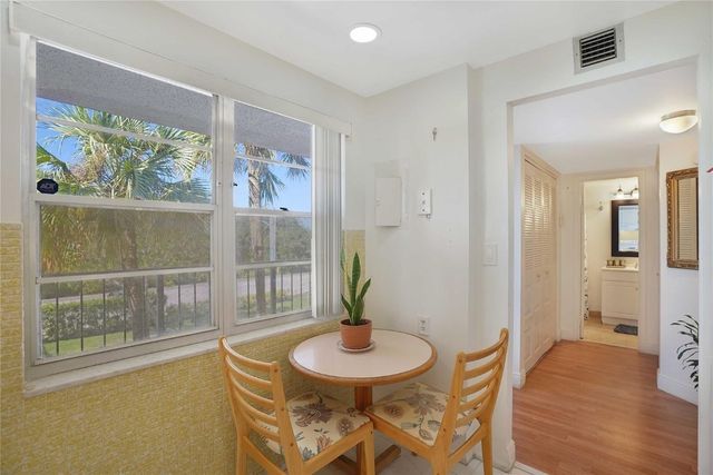 2650 NW 49th Avenue 320, Lauderdale Lakes, FL 33313