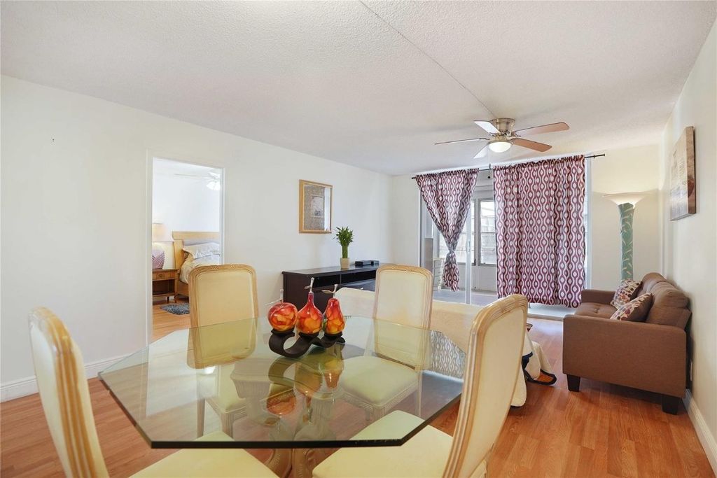 2650 NW 49th Avenue 320, Lauderdale Lakes, FL 33313