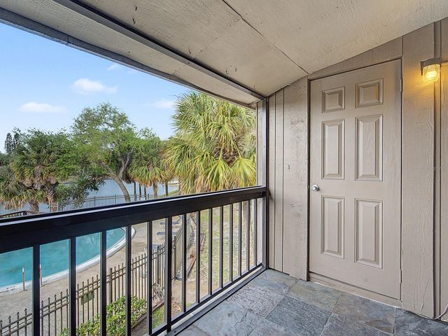 6321 NEWTOWN CIRCLE 21B8, Tampa, FL 33615