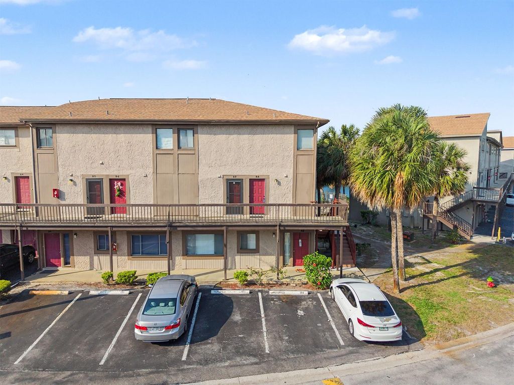 6321 NEWTOWN CIRCLE 21B8, Tampa, FL 33615