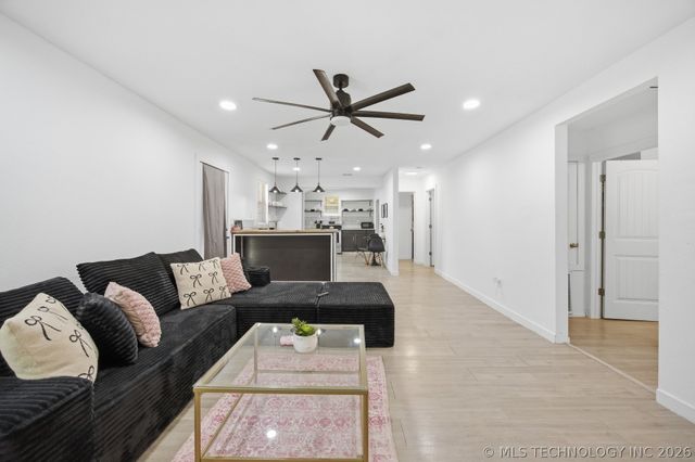 175 NW 3rd, Krebs, OK 74554