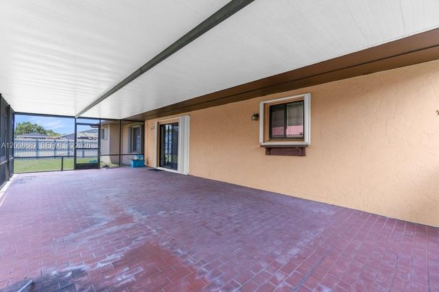 11000 SW 141st Ave, Miami, FL 33186